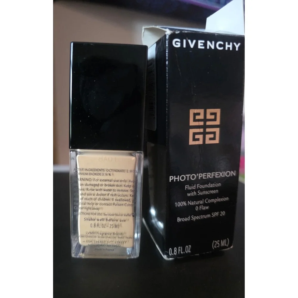 Givenchy Photo Perfexion Fluid Foundation SPF 20 Shade 106 Pecan 0.8oz 25ml New
